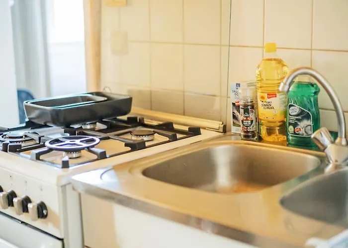 Zentrale Fuer Entdecker Appartamento